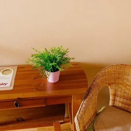 لاندوتيل إيربورت-ان 3*