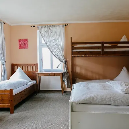 Airport-inn 3*