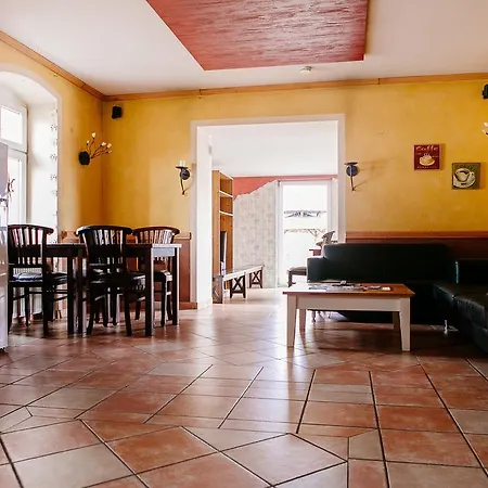 Hotel Airport-inn 3*