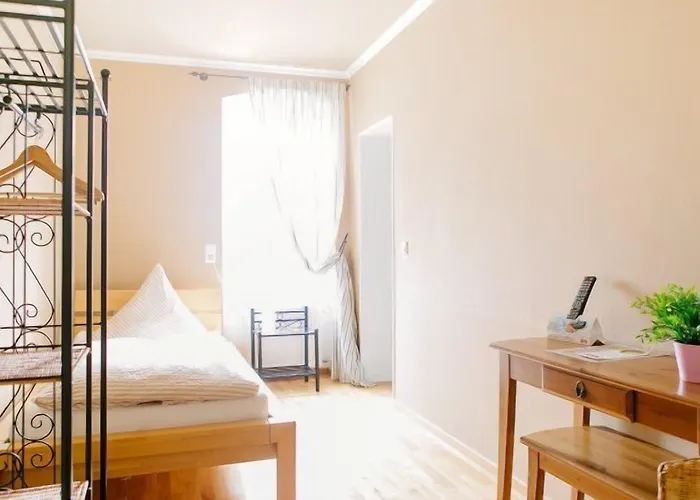 Airport-inn Szálloda 3*